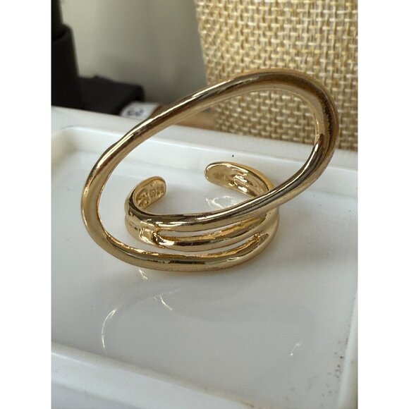 Gold Tone Spiral Wrap Statement Ring Size 7.5 - Picture 7 of 10